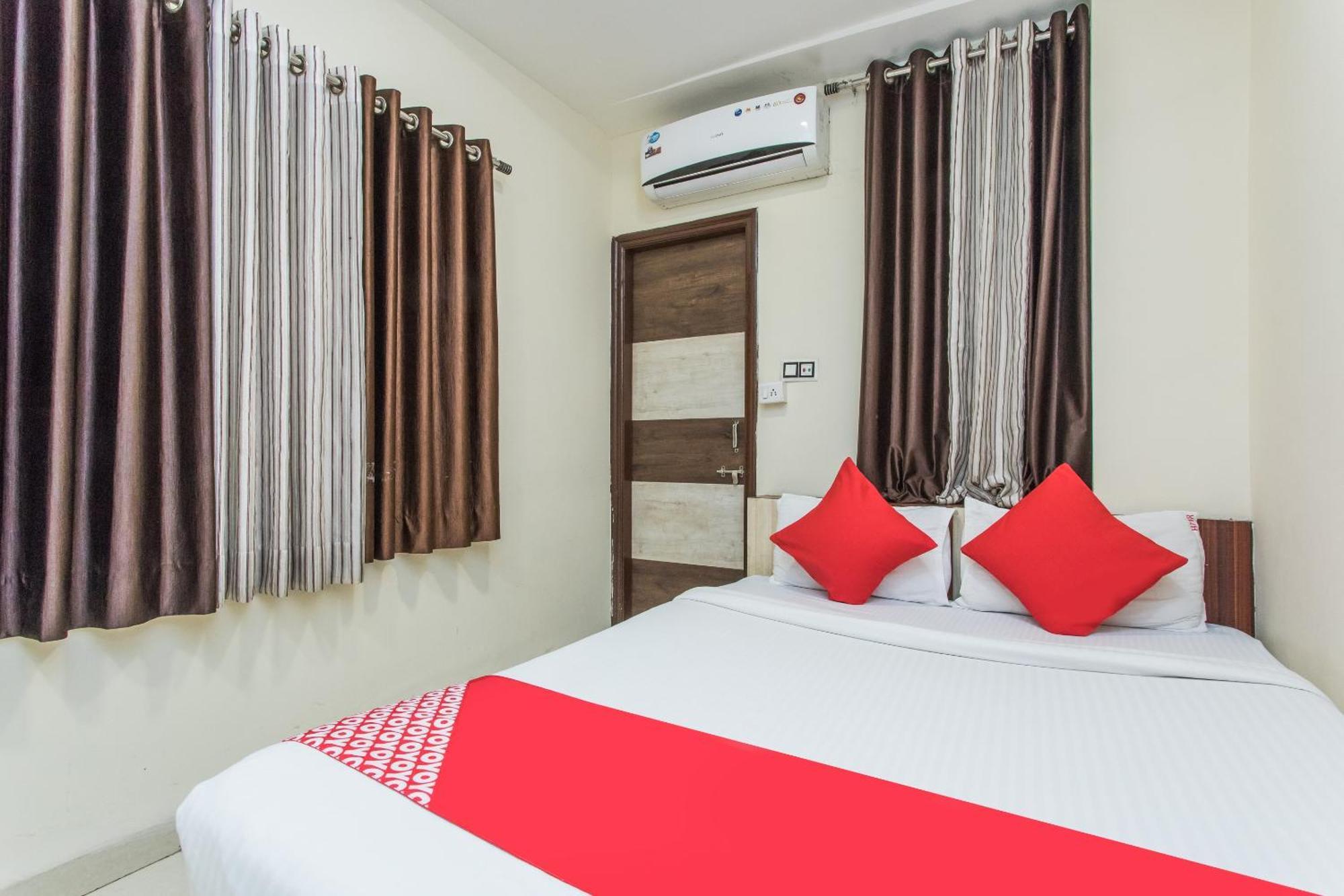 Hotel Mehar Residency Ιντόρ Εξωτερικό φωτογραφία