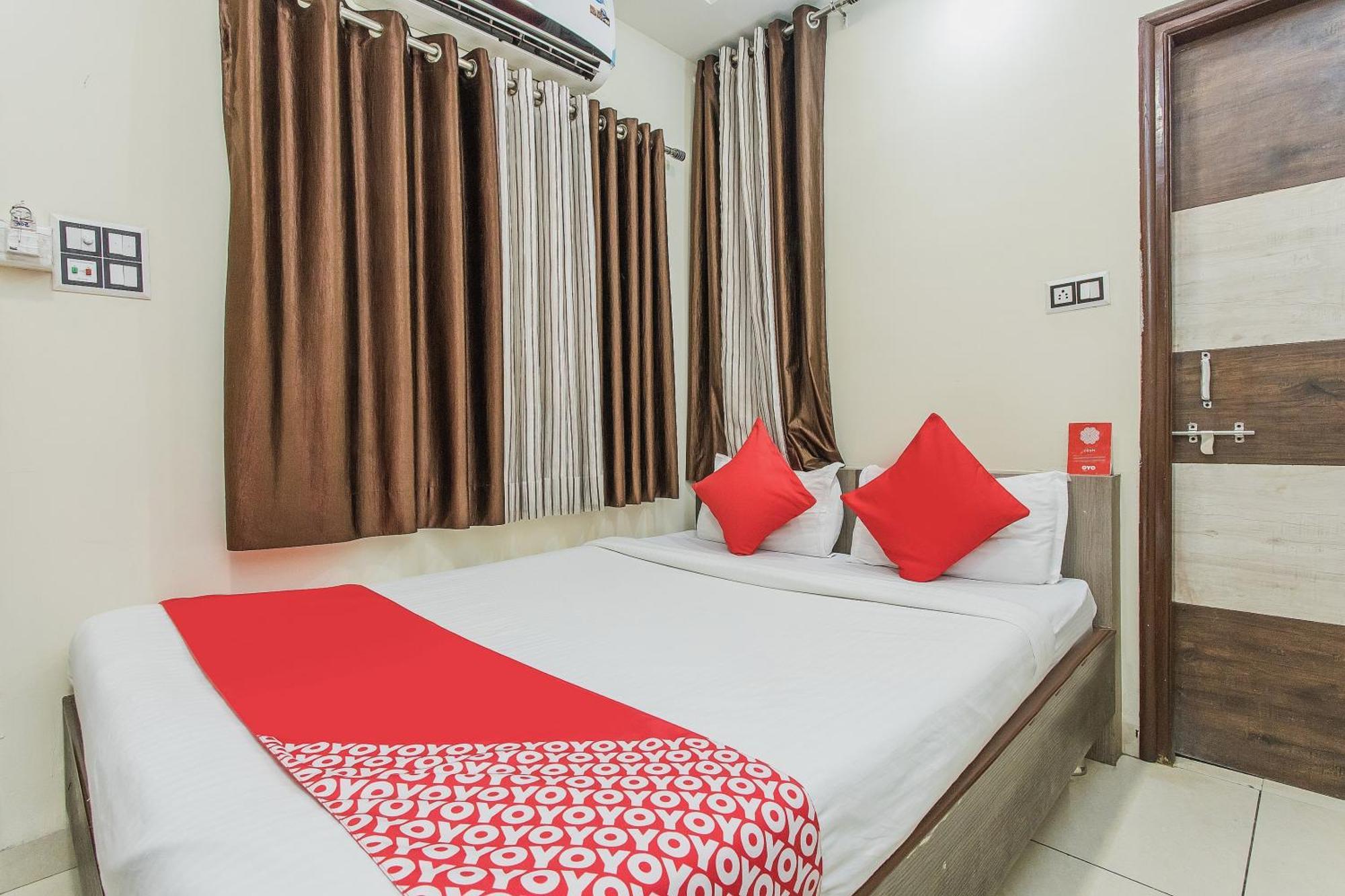Hotel Mehar Residency Ιντόρ Εξωτερικό φωτογραφία